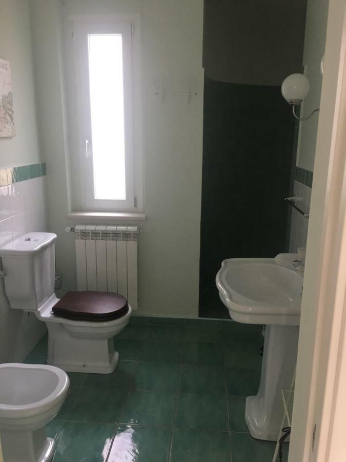 La Bouganville Сапри Екстериор снимка